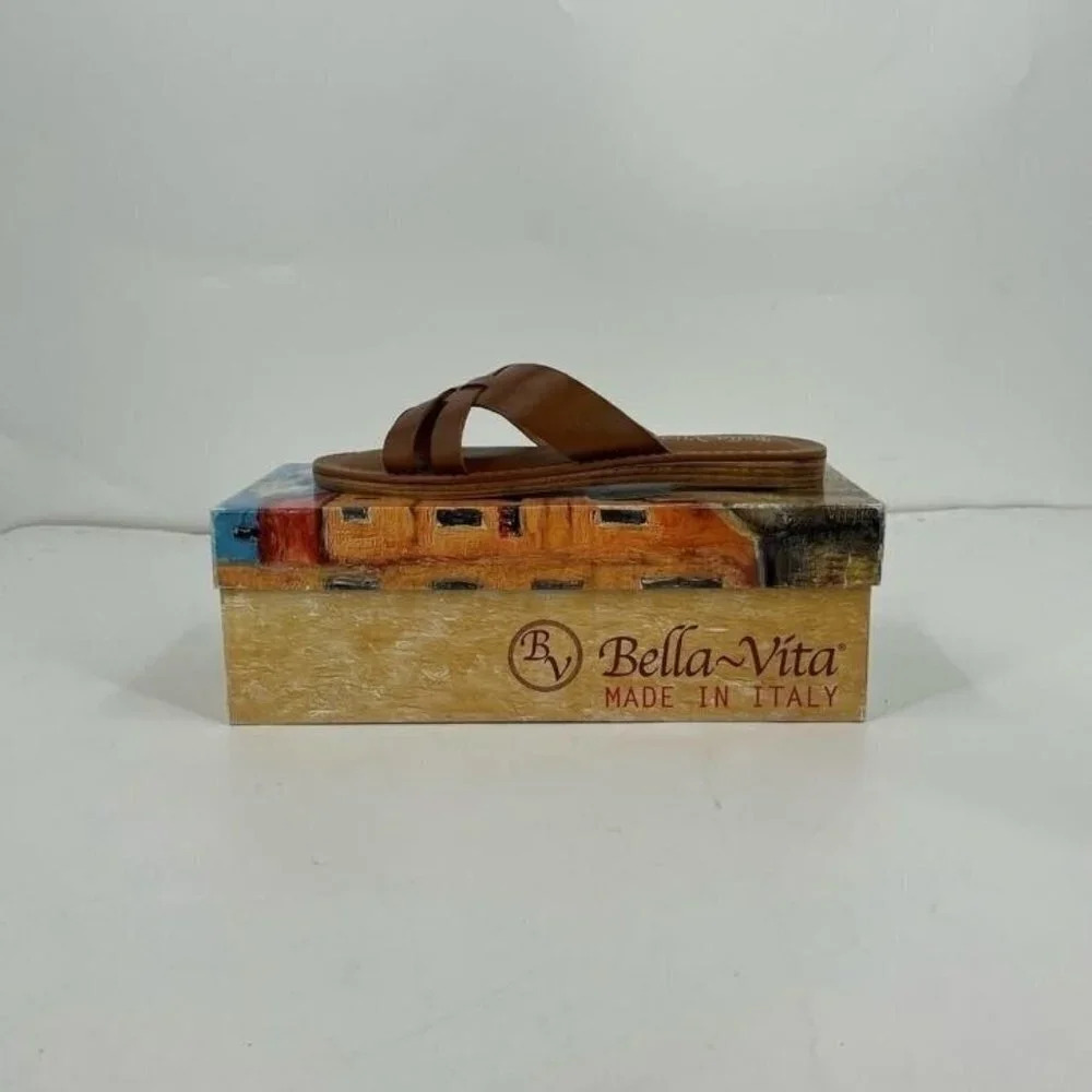 Bella Vita Women's Kin-Italy Italian Slip-On Flat Sandals in Whiskey Size‎ 7M
